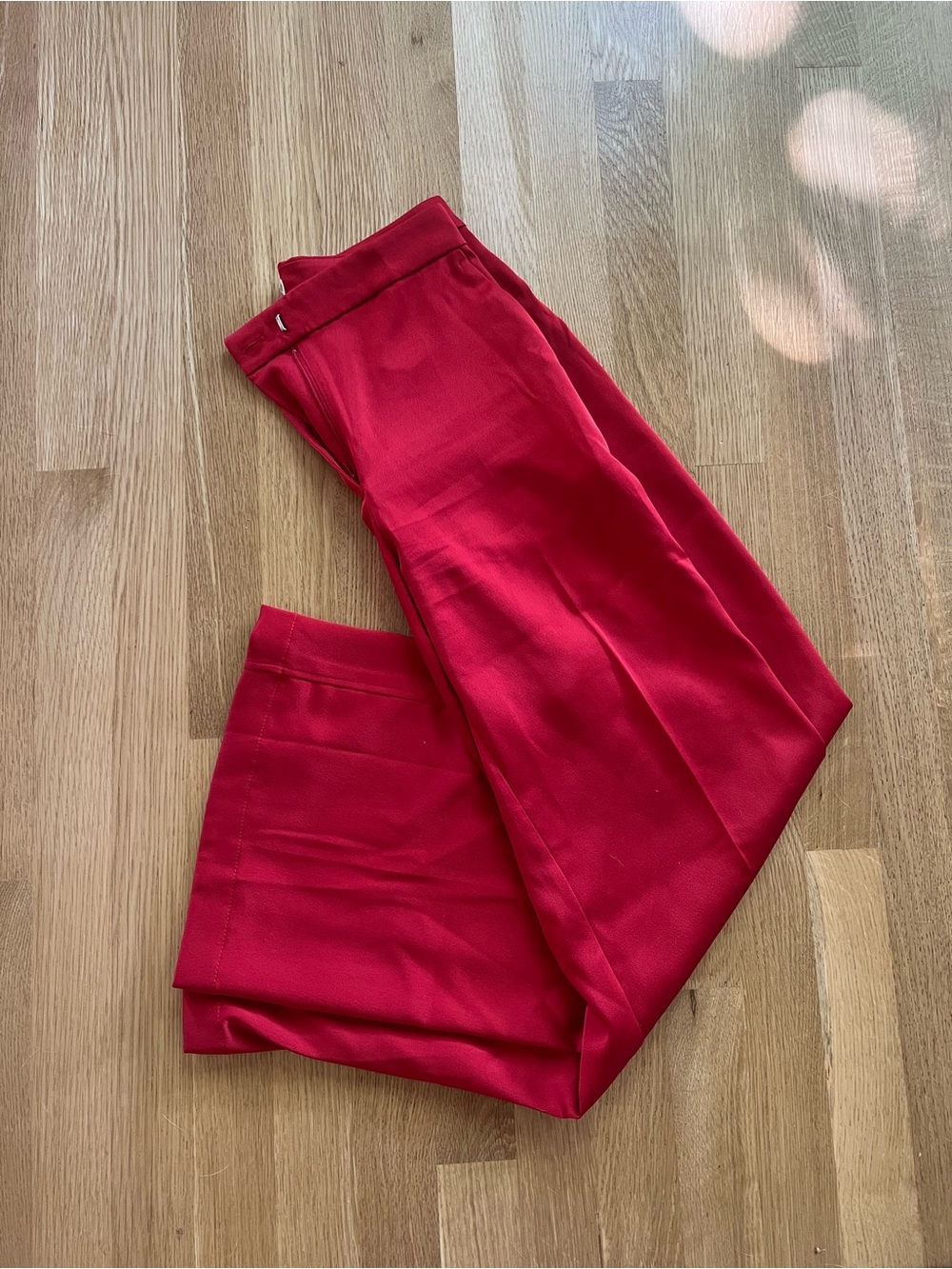 High-Waist Wide-Leg Women's Pants in Red - Picture 2 of 8